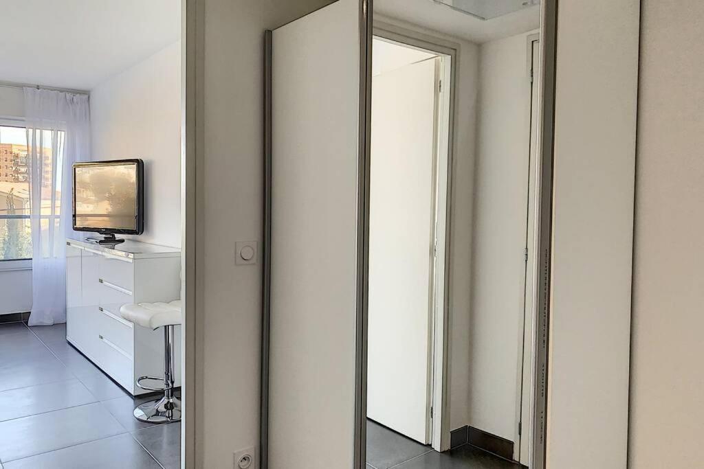 Great Studio With A Sea View And Parking In 400 Meters From Monaco 博索莱伊 外观 照片