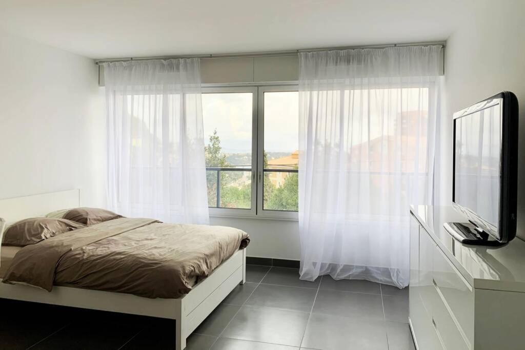 Great Studio With A Sea View And Parking In 400 Meters From Monaco 博索莱伊 外观 照片